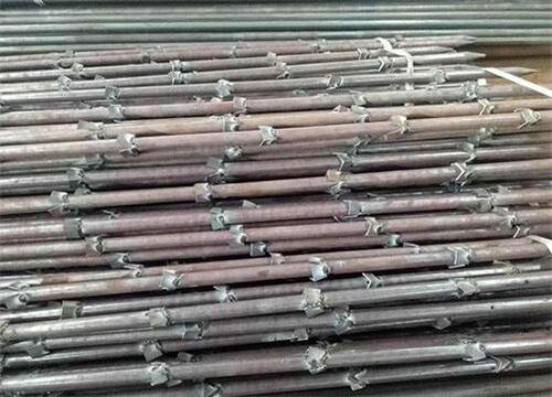 志丹隧道钢花管